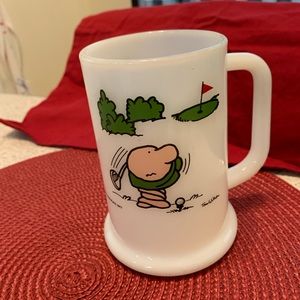 Vintage ZIGGY 1977 WORLD'S WORST GOLFER WHITE GLASS MUG/STEIN ,13TH HOLE